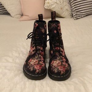Dr. Marten boots